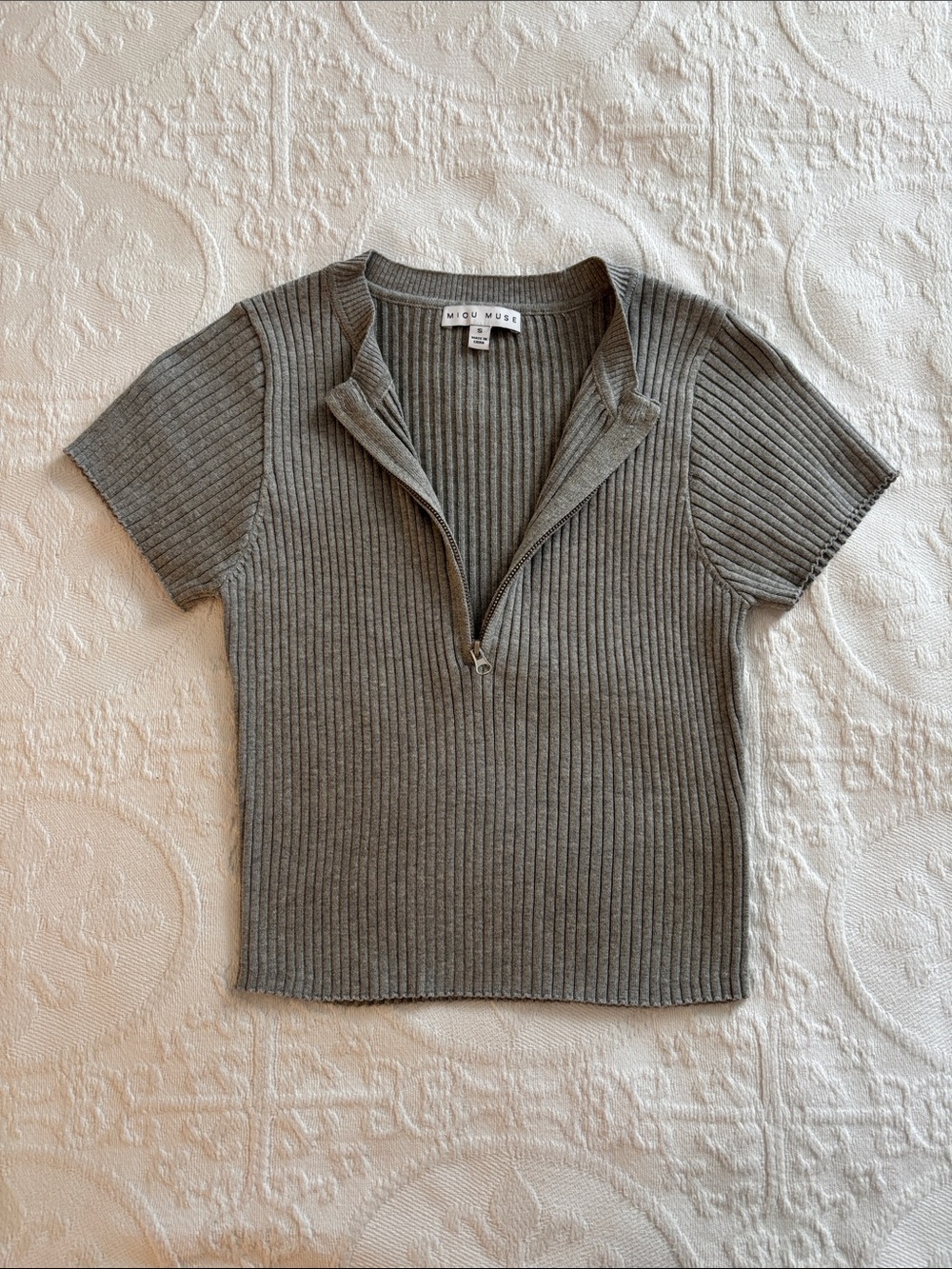 Miu Muse Ribbed Half-Zip Short Sleeve Polo in Olive-Grey
